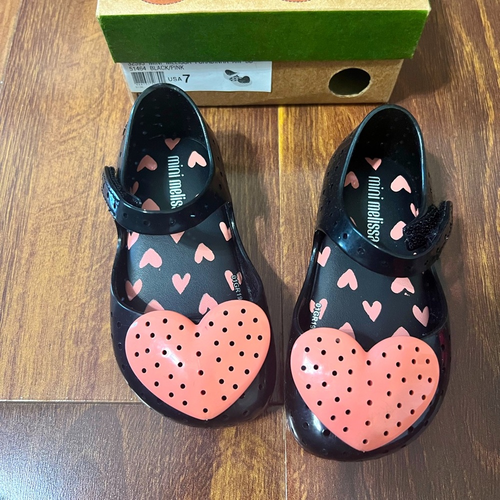 Mini Melissa Furadinha Black and Pink Jelly Size 7 toddler